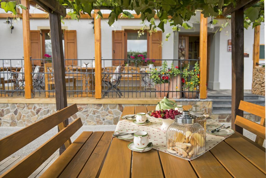 Tourist Farm Stern Pri Kovacniku Hotel Fram Exterior photo