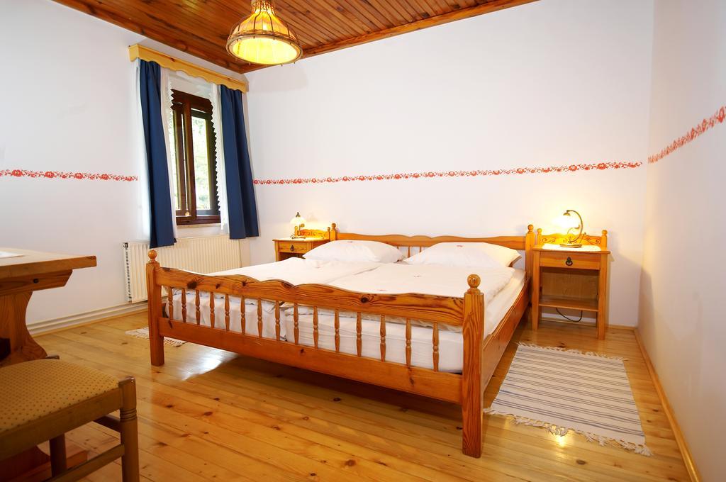 Tourist Farm Stern Pri Kovacniku Hotel Fram Exterior photo